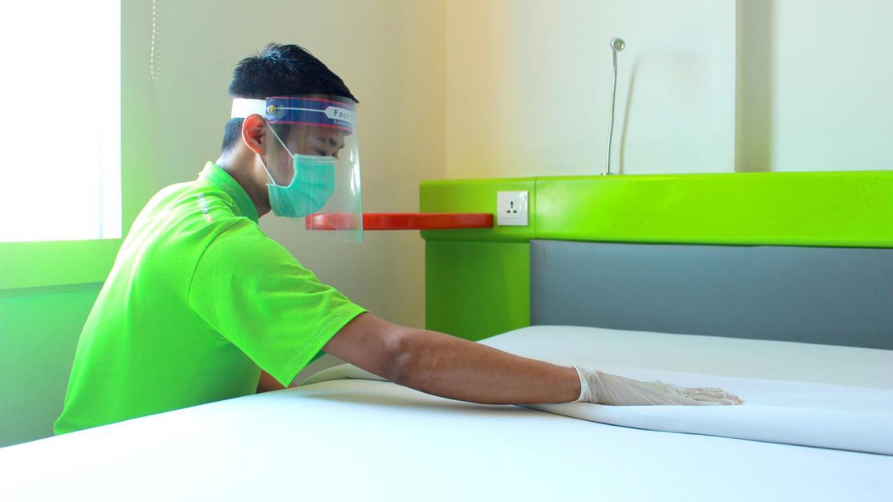 Pop! Hotel Gubeng Surabaja Zewnętrze zdjęcie