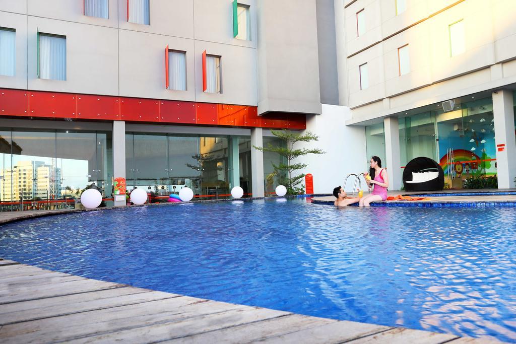 Pop! Hotel Gubeng Surabaja Zewnętrze zdjęcie