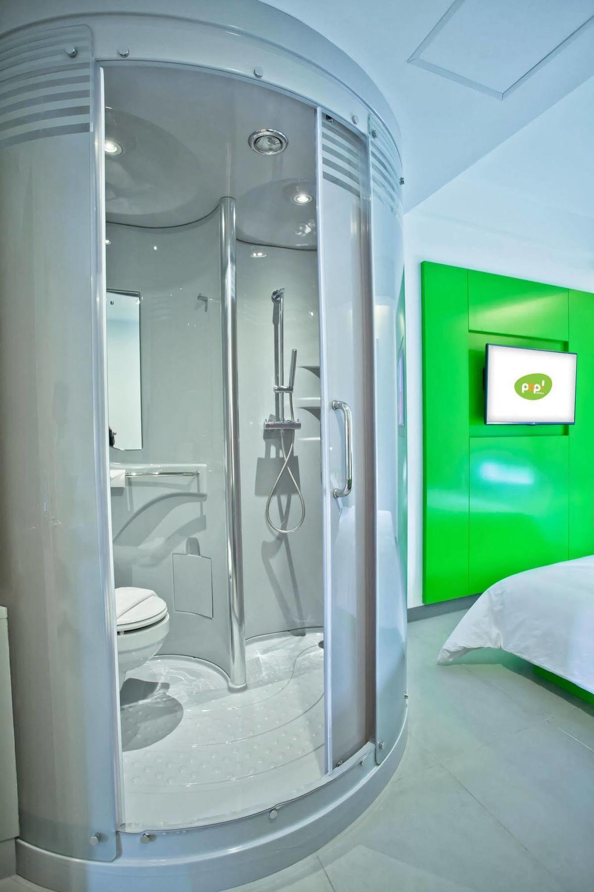 Pop! Hotel Gubeng Surabaja Zewnętrze zdjęcie